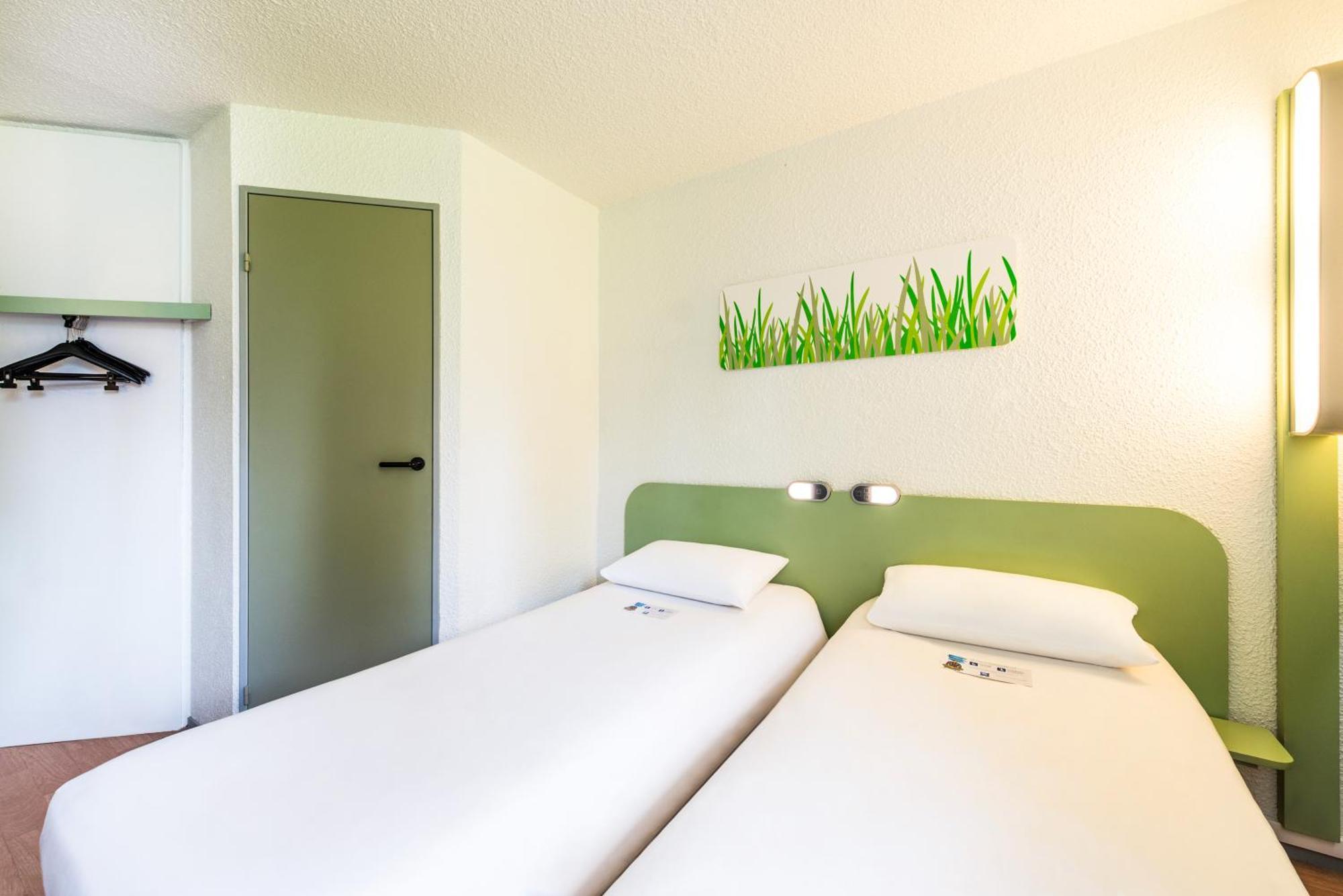 Ibis Budget Chatellerault Nord Екстериор снимка