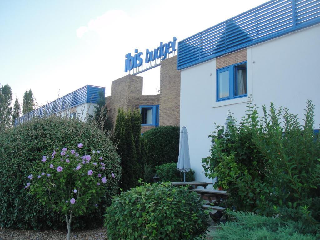 Ibis Budget Chatellerault Nord Екстериор снимка