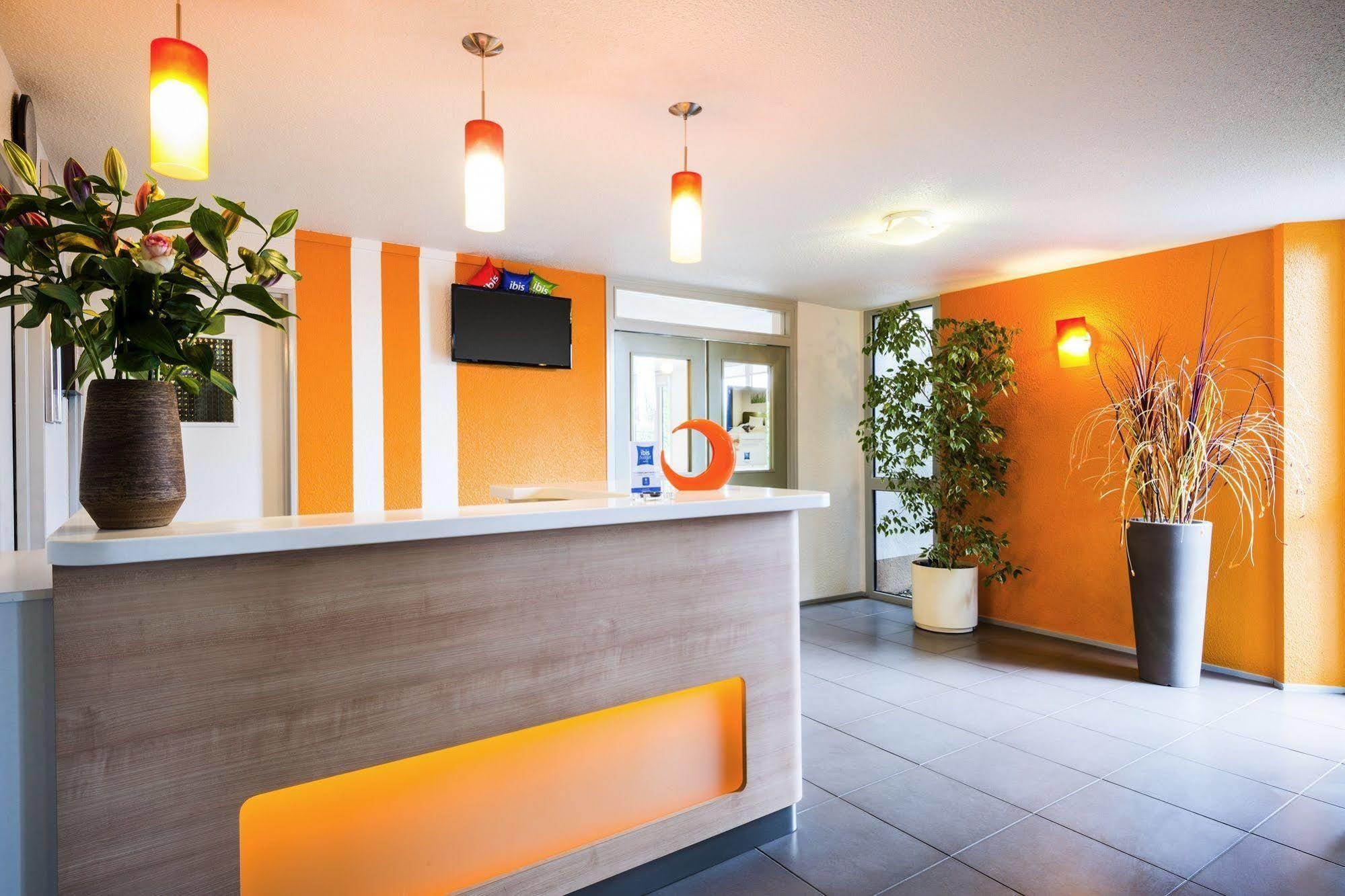 Ibis Budget Chatellerault Nord Екстериор снимка
